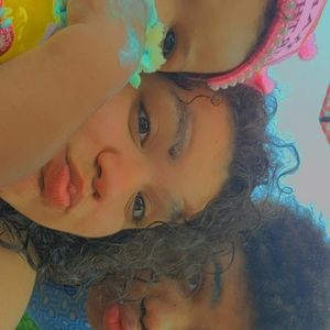 Meet your Posher, Deanna